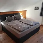 Alpenblick Im Haus Wiedemann Eisenberg (Bavaria)