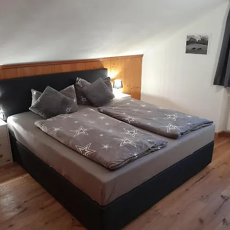 Haus Wiedemann أيزنبرغ